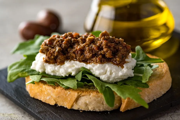 Bruschetta De Azeitona Preta Gourmet La Pastina 140G